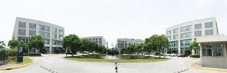 2019年及2020年初,化学部陆续入驻世界杯官网南汇园区10,000平方米实验室